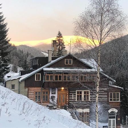 Penzion Skibikepec Pec pod Sněžkou Buitenkant foto