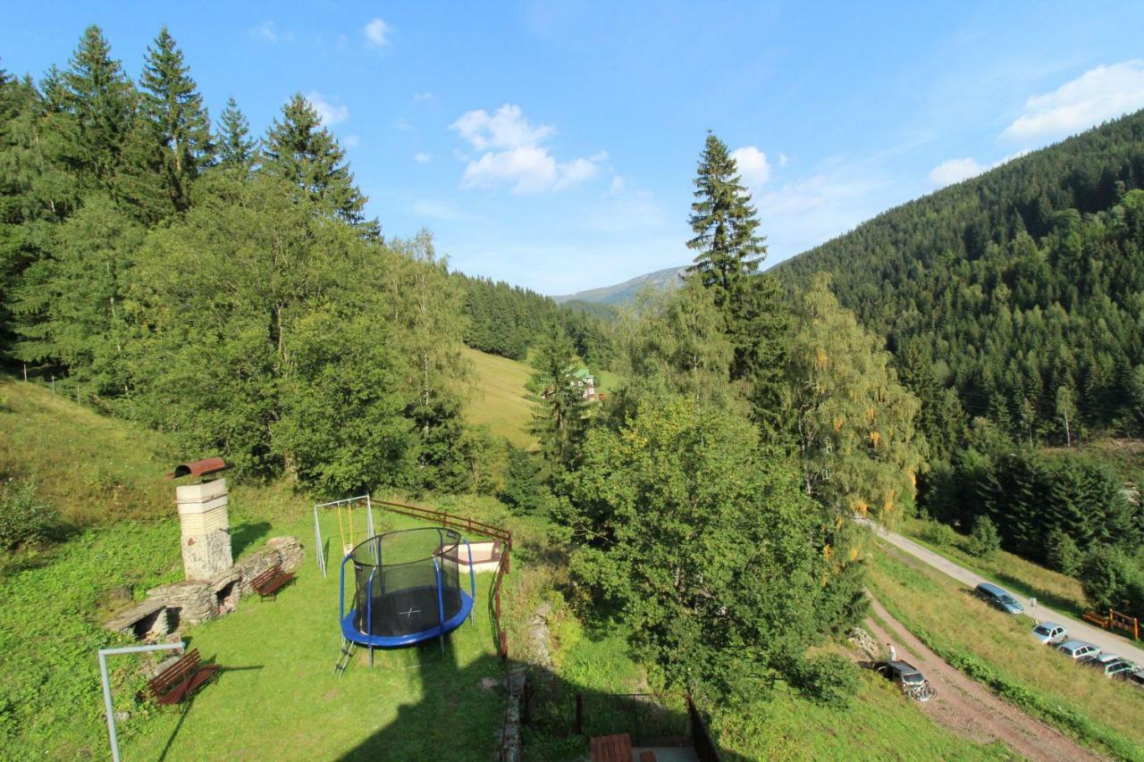 Penzion Skibikepec Pec pod Sněžkou Buitenkant foto